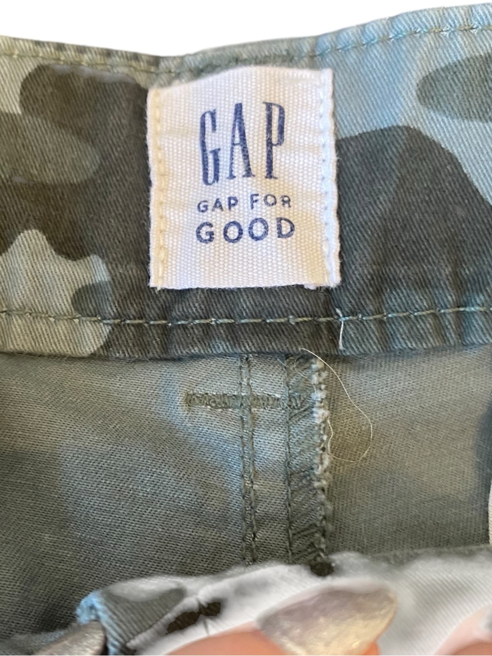 Gap Girlfriend Utility Cargo Shorts Women’s 8 Green Gray Camo Cotton Stretch - Picture 6 of 8